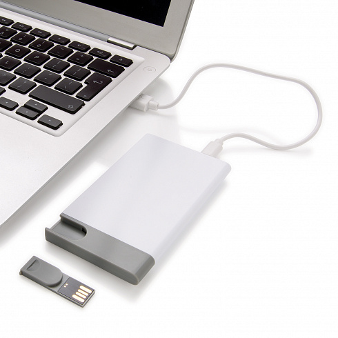 Зарядное устройство с USB–флешкой на 8 ГБ, 2500 mAh